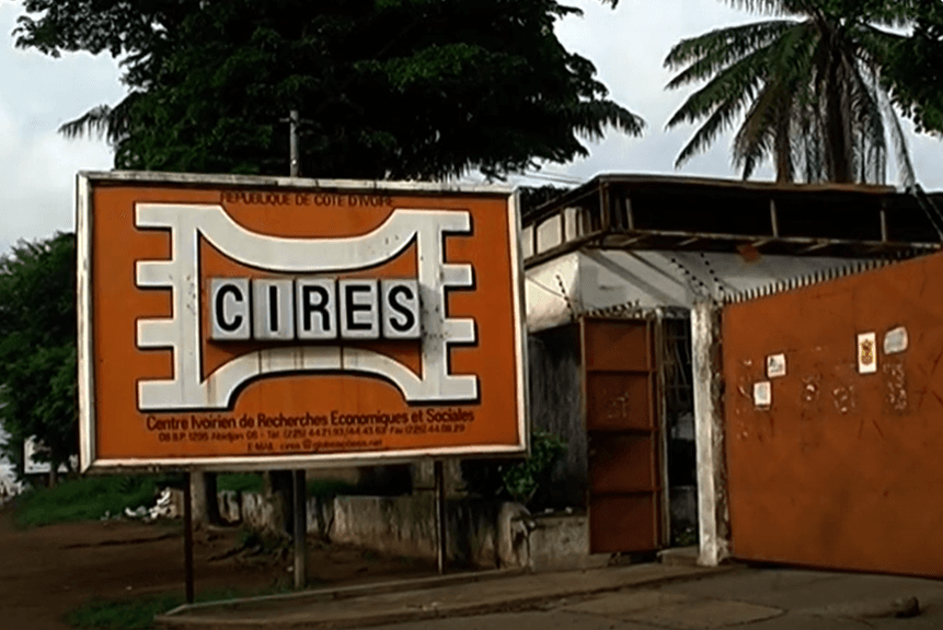 Miniature: SEMINAIRE DE REFLEXION CIRES 07JUIN 2012 (Part 1)